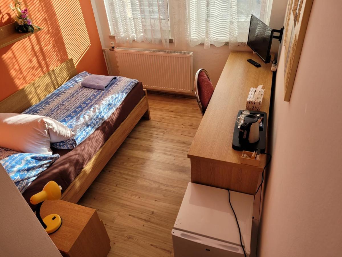 Hotel Gol Prostějov 外观 照片