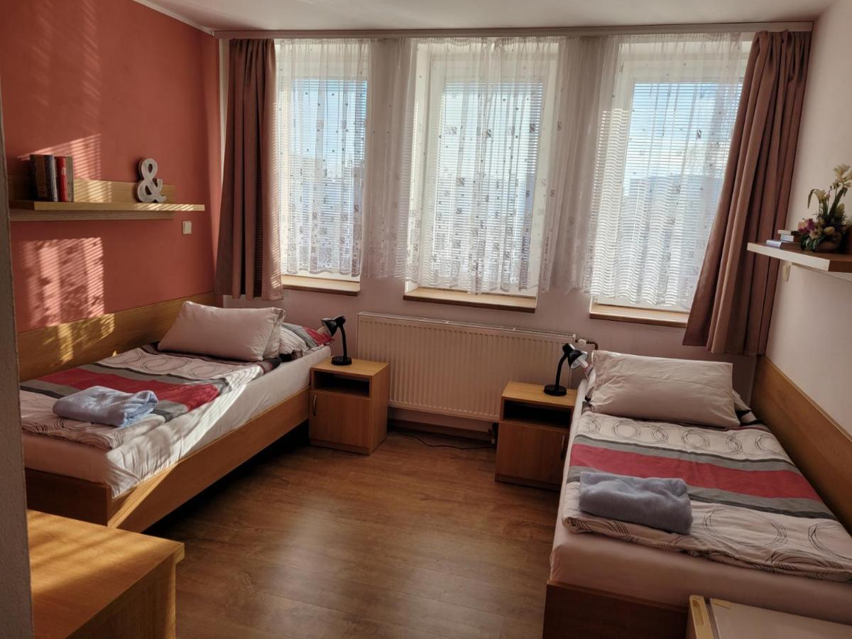 Hotel Gol Prostějov 外观 照片