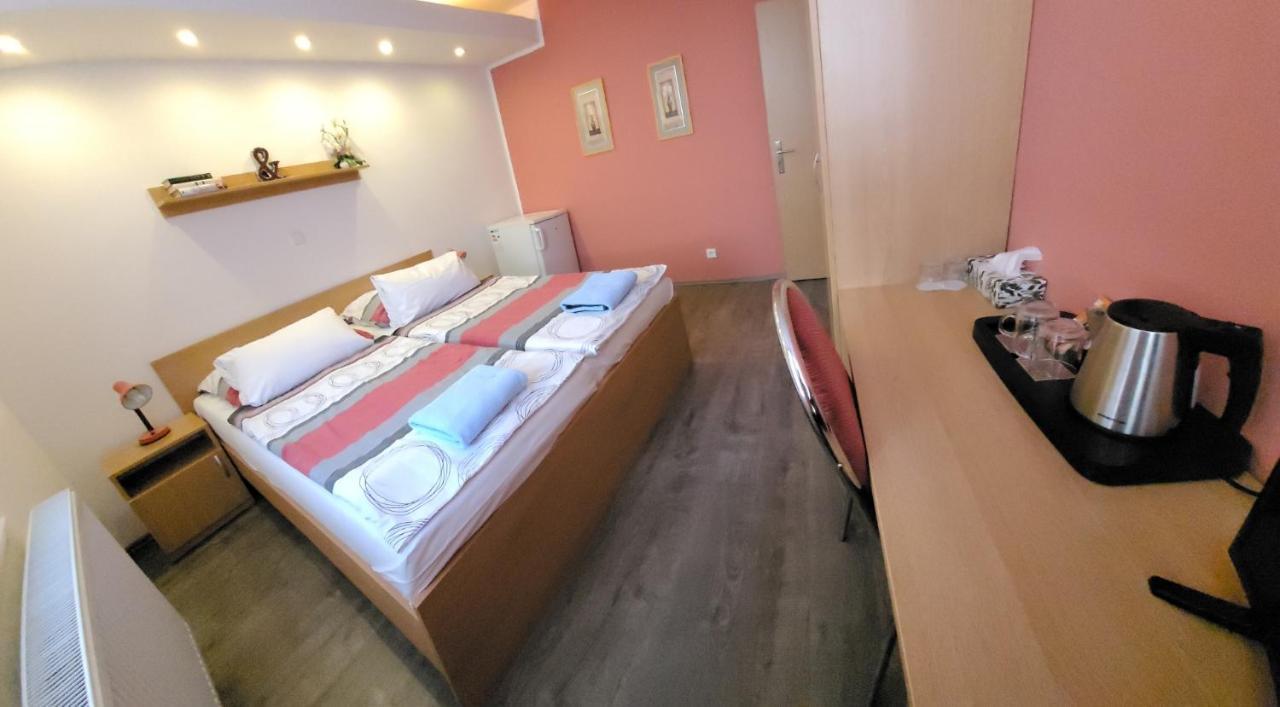 Hotel Gol Prostějov 外观 照片