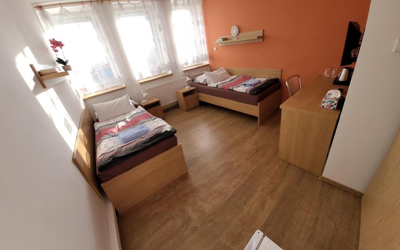 Hotel Gol Prostějov 外观 照片